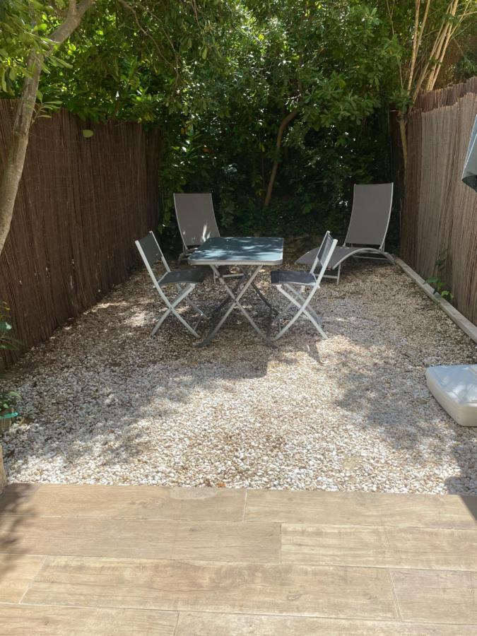 Apartmán Little Garden Saint-Cyr-sur-Mer Exteriér fotografie